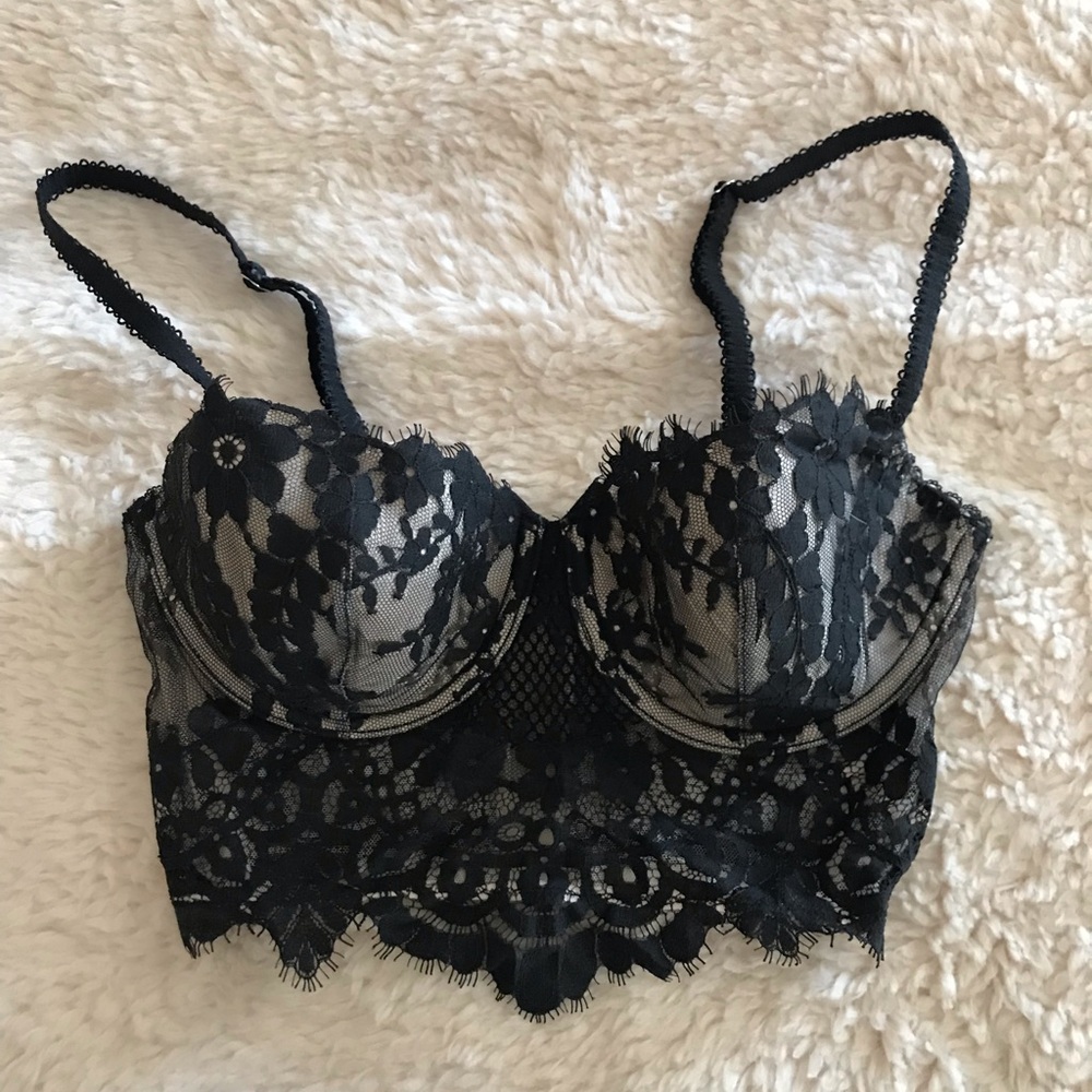 Victoria’s Secret bustier bra